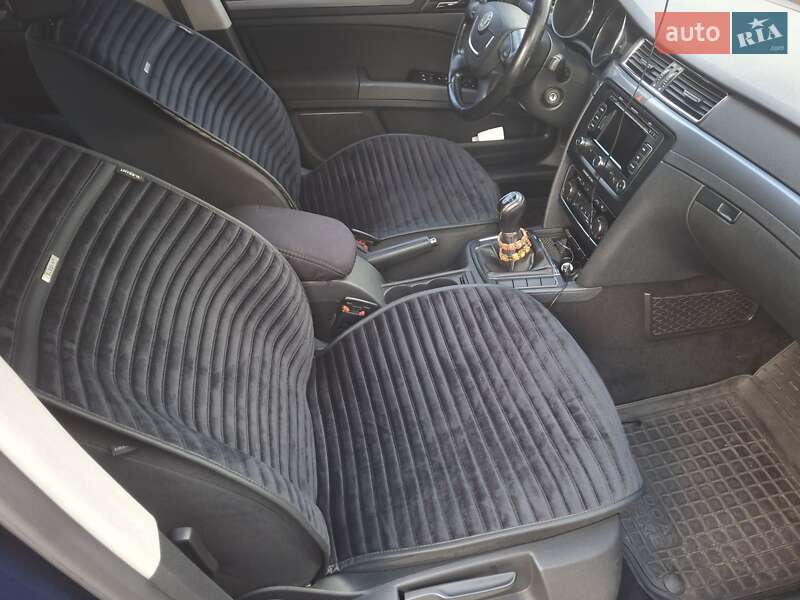 Універсал Skoda Superb 2012 в Львові