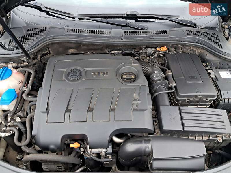 Універсал Skoda Superb 2012 в Львові