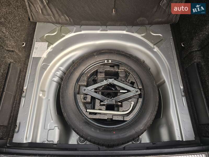 Універсал Skoda Superb 2016 в Києві фото 18 Універсал Skoda Superb 2016 в Києві