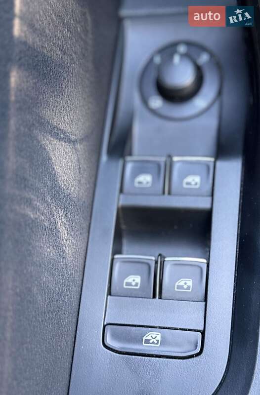 Ліфтбек Skoda Superb 2017 в Сваляві фото 14 Ліфтбек Skoda Superb 2017 в Сваляві