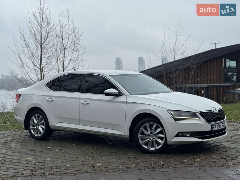 Ліфтбек Skoda Superb 2018 в Києві