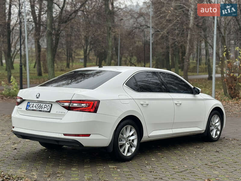Ліфтбек Skoda Superb 2018 в Києві