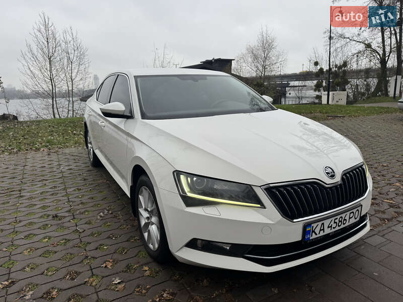 Ліфтбек Skoda Superb 2018 в Києві