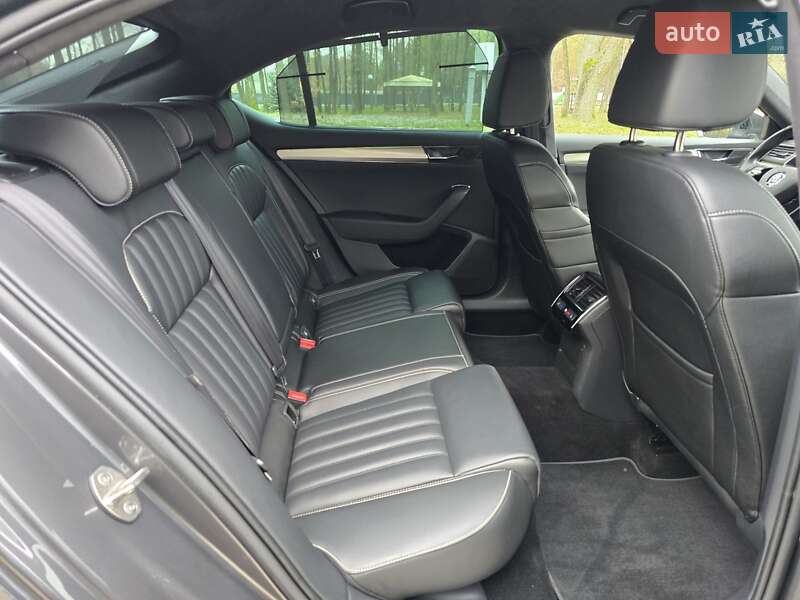 Лифтбек Skoda Superb 2021 в Ковеле