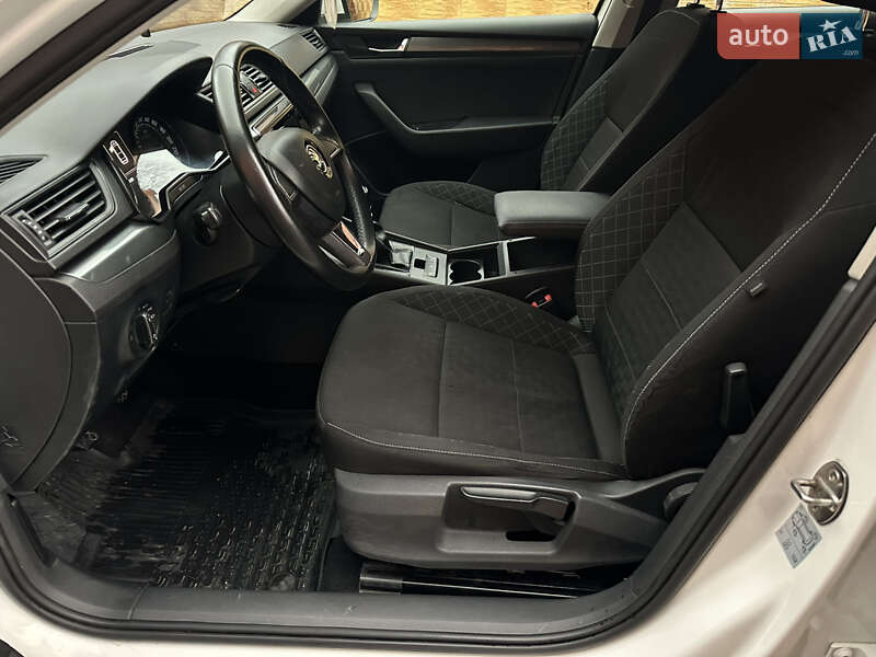 Універсал Skoda Superb 2016 в Мукачевому