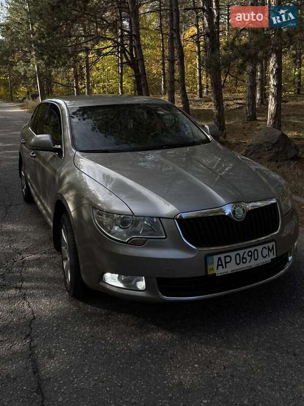 Ліфтбек Skoda Superb 2013 в Запоріжжі