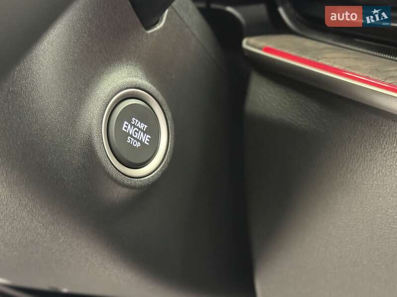 Лифтбек Skoda Superb 2025 в Киеве