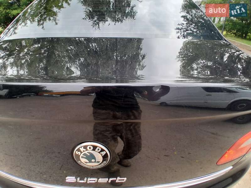 Лифтбек Skoda Superb 2008 в Самборе