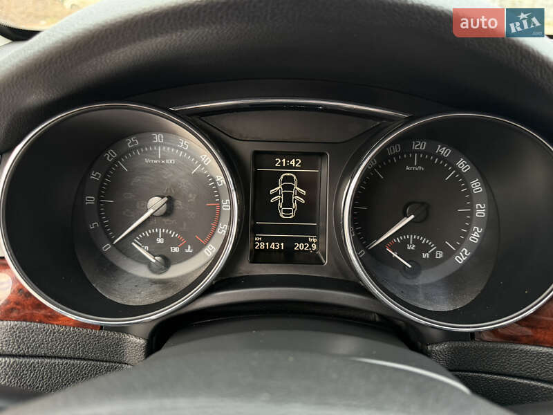 Ліфтбек Skoda Superb 2012 в Звягелі фото 20 Ліфтбек Skoda Superb 2012 в Звягелі