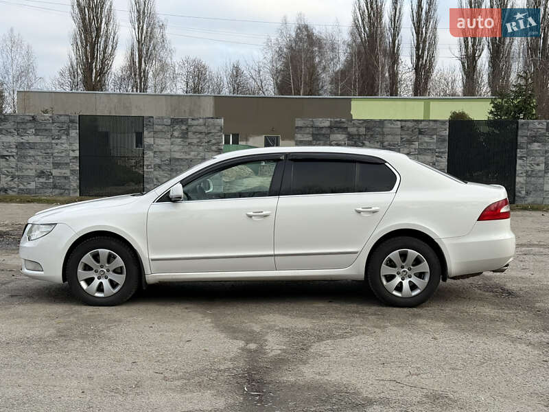 Ліфтбек Skoda Superb 2012 в Звягелі фото 44 Ліфтбек Skoda Superb 2012 в Звягелі
