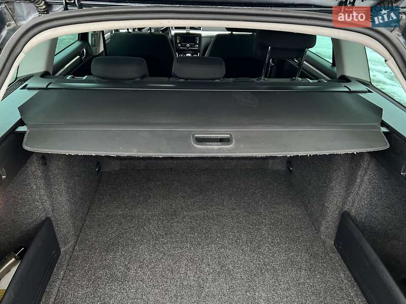 Універсал Skoda Superb 2014 в Стрию