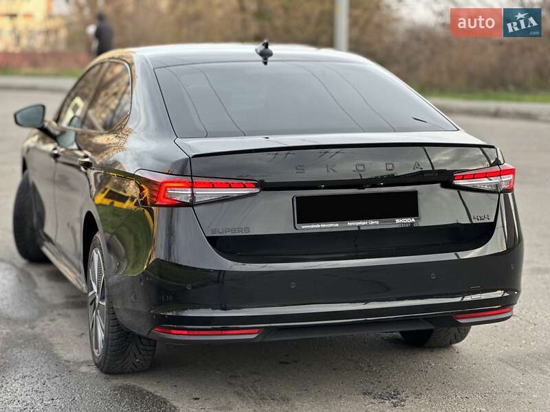 Лифтбек Skoda Superb 2025 в Киеве фото 2 Лифтбек Skoda Superb 2025 в Киеве