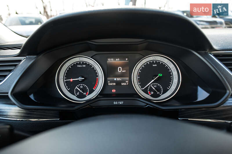 Ліфтбек Skoda Superb 2020 в Львові