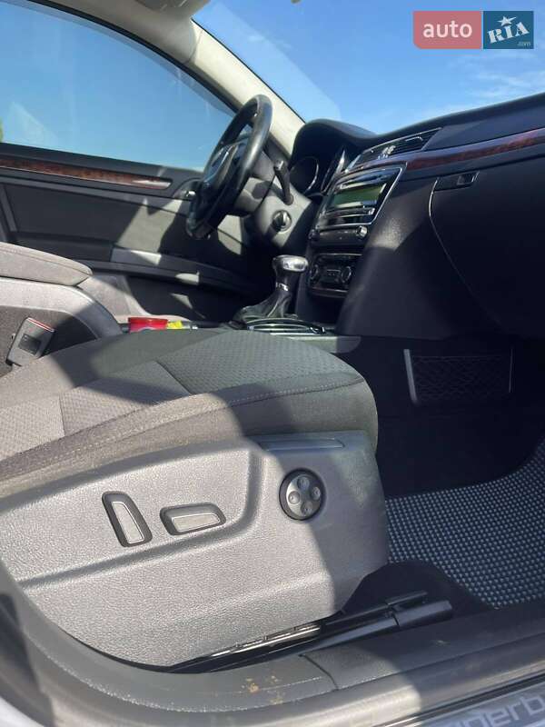 Универсал Skoda Superb 2011 в Ивано-Франковске фото 7 Универсал Skoda Superb 2011 в Ивано-Франковске