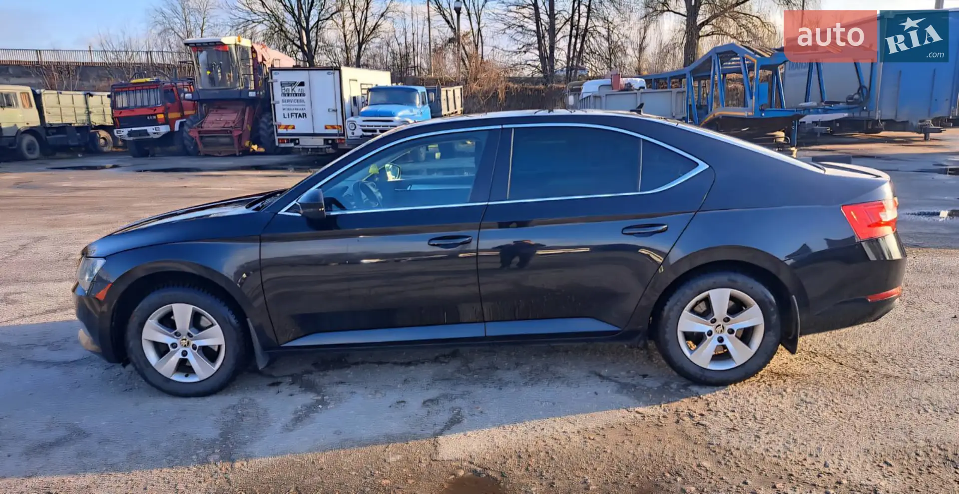 2015 Skoda Superb - мініатюра 2