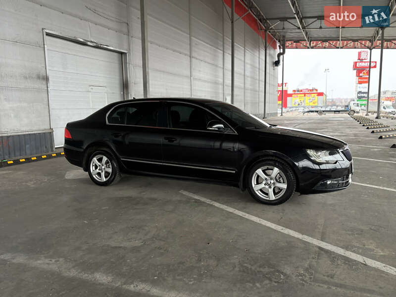 Ліфтбек Skoda Superb 2014 в Рівному фото 4 Ліфтбек Skoda Superb 2014 в Рівному