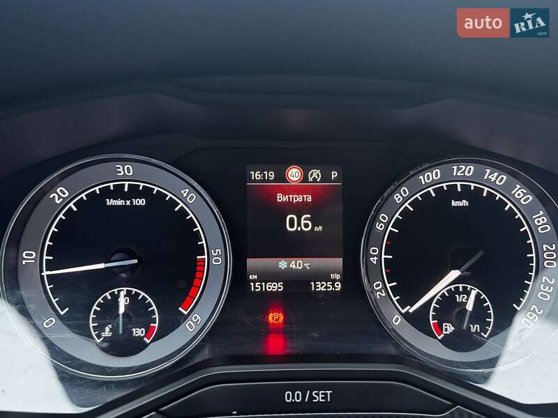 Універсал Skoda Superb 2018 в Сваляві