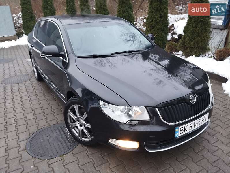 Лифтбек Skoda Superb 2008 в Львове