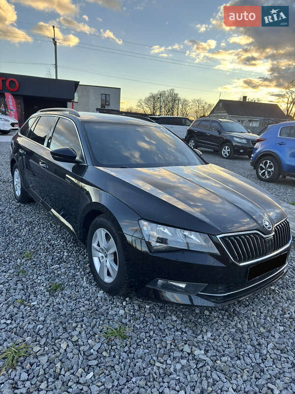 Универсал Skoda Superb 2015 в Ровно фото 5 Универсал Skoda Superb 2015 в Ровно