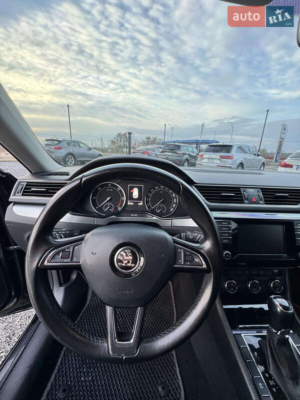 Универсал Skoda Superb 2015 в Ровно фото 11 Универсал Skoda Superb 2015 в Ровно