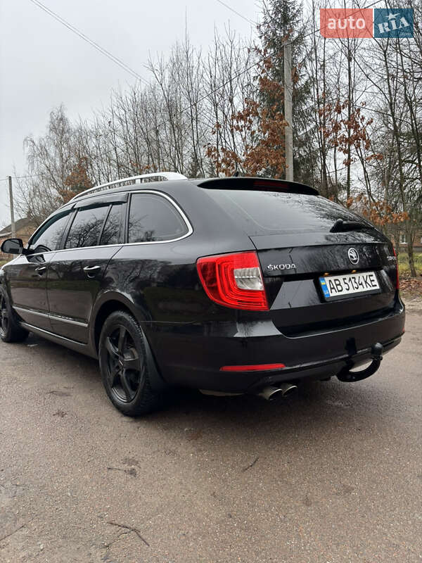 Універсал Skoda Superb 2014 в Житомирі