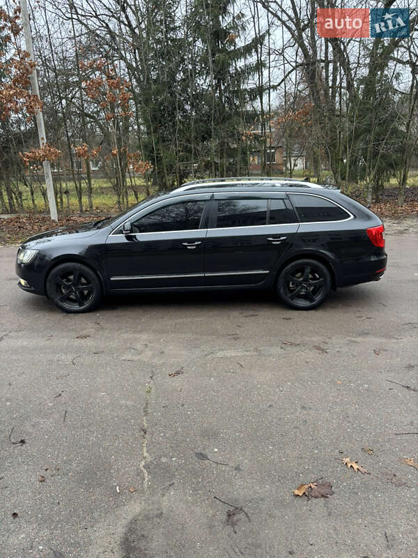 Універсал Skoda Superb 2014 в Житомирі