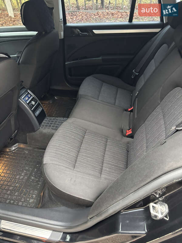 Універсал Skoda Superb 2014 в Житомирі