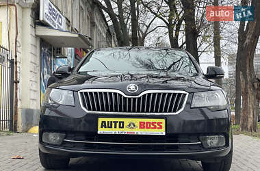 Ліфтбек Skoda Superb 2014 в Миколаєві
