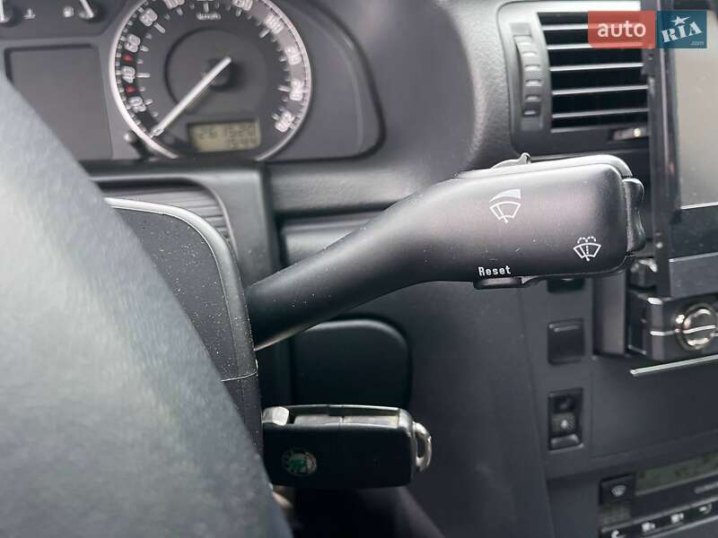 Ліфтбек Skoda Superb 2007 в Києві