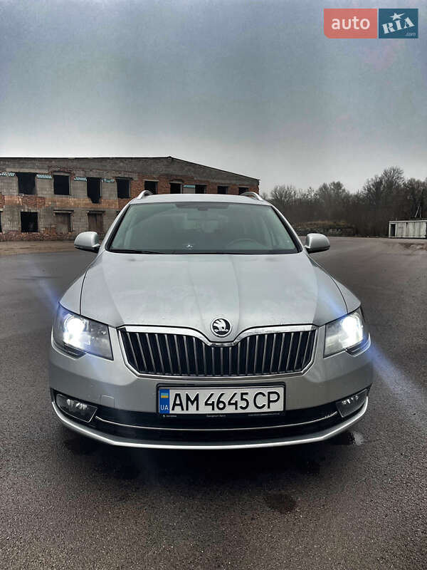 Универсал Skoda Superb 2014 в Коростене фото 2 Универсал Skoda Superb 2014 в Коростене