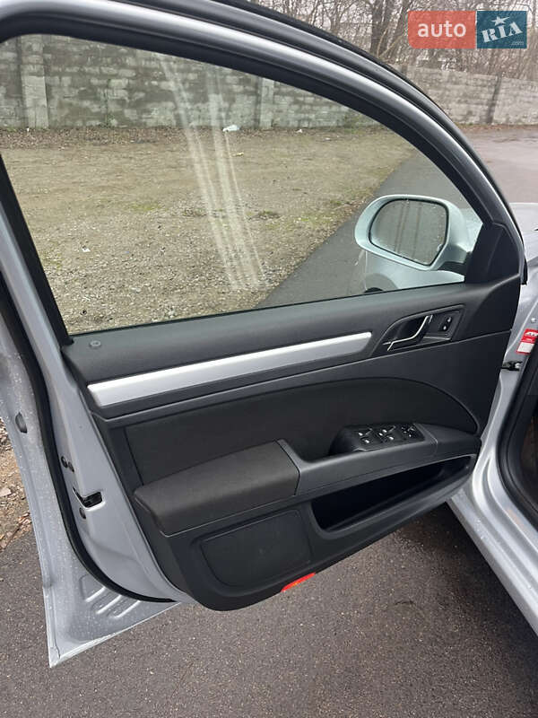 Универсал Skoda Superb 2014 в Коростене фото 32 Универсал Skoda Superb 2014 в Коростене