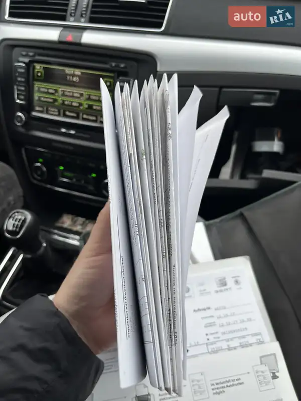 Универсал Skoda Superb 2014 в Коростене документ