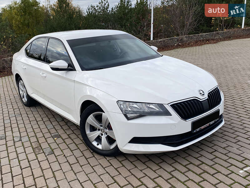 Ліфтбек Skoda Superb 2016 в Вінниці