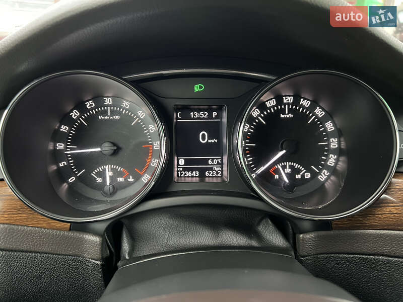 Универсал Skoda Superb 2014 в Киеве фото 16 Универсал Skoda Superb 2014 в Киеве