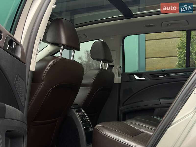 Универсал Skoda Superb 2012 в Ровно фото 45 Универсал Skoda Superb 2012 в Ровно
