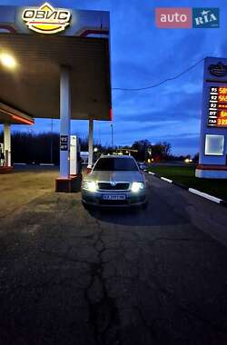 Універсал Skoda Superb 2008 в Зміїві