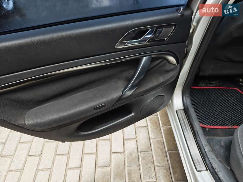 Лифтбек Skoda Superb 2004 в Сумах фото 4 Лифтбек Skoda Superb 2004 в Сумах