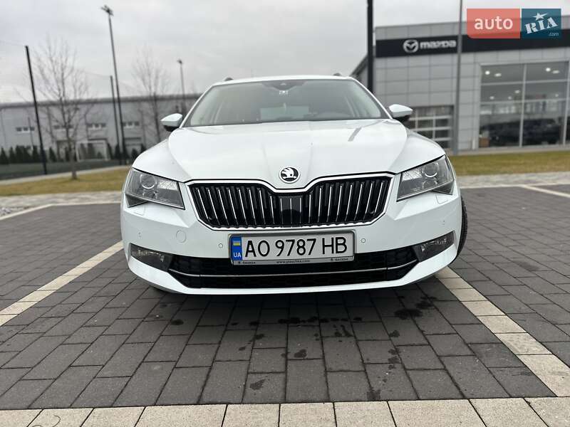 Універсал Skoda Superb 2017 в Мукачевому