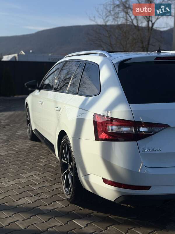 Универсал Skoda Superb 2017 в Хусте
