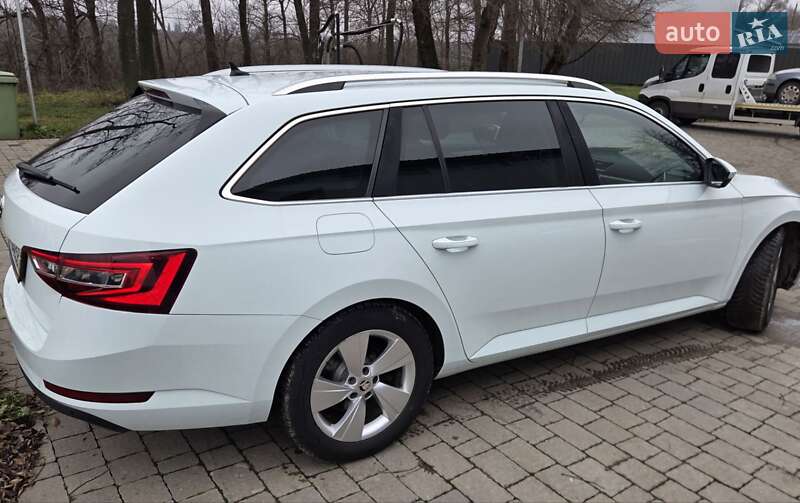 Універсал Skoda Superb 2016 в Бучачі