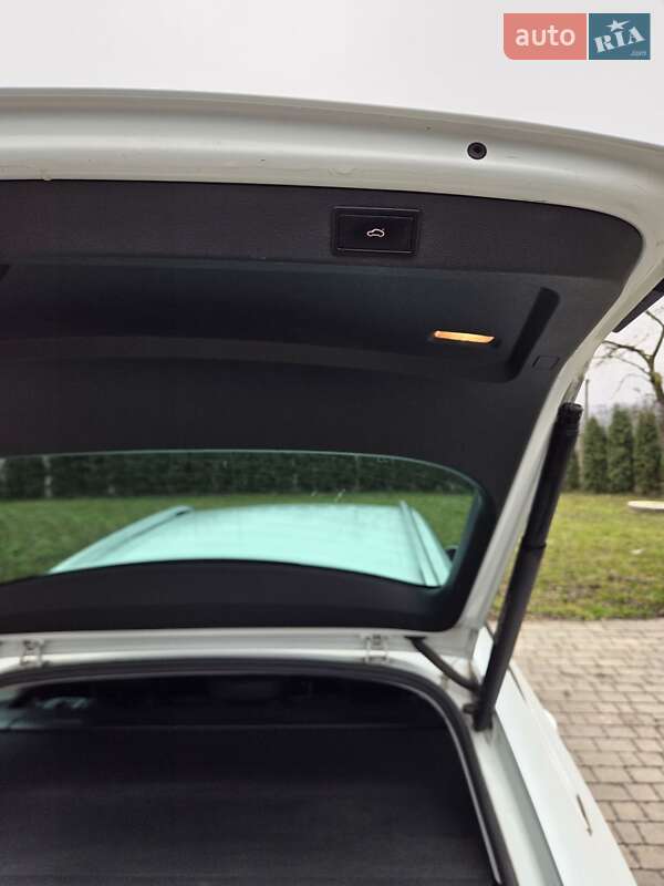 Універсал Skoda Superb 2016 в Бучачі