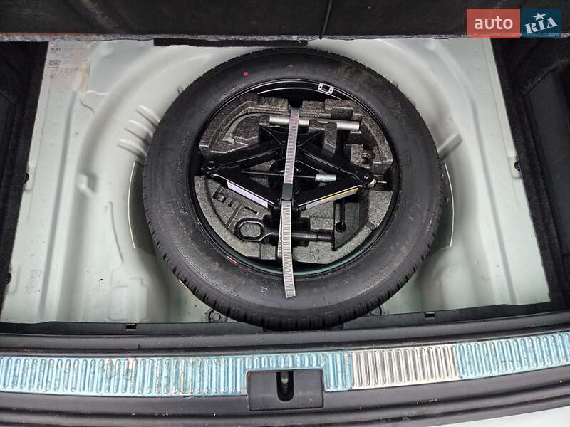 Універсал Skoda Superb 2016 в Бучачі