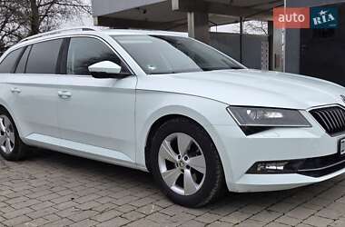 Универсал Skoda Superb 2016 в Бучаче