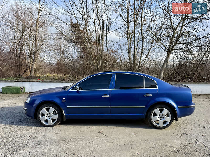 Skoda Superb 2004 Skoda Superb 2004