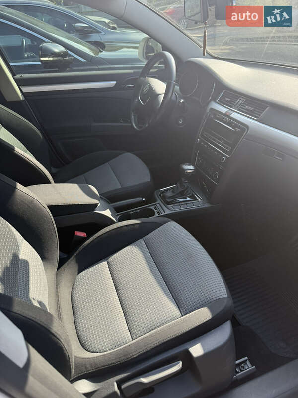 Лифтбек Skoda Superb 2012 в Петропавловской Борщаговке фото 18 Лифтбек Skoda Superb 2012 в Петропавловской Борщаговке