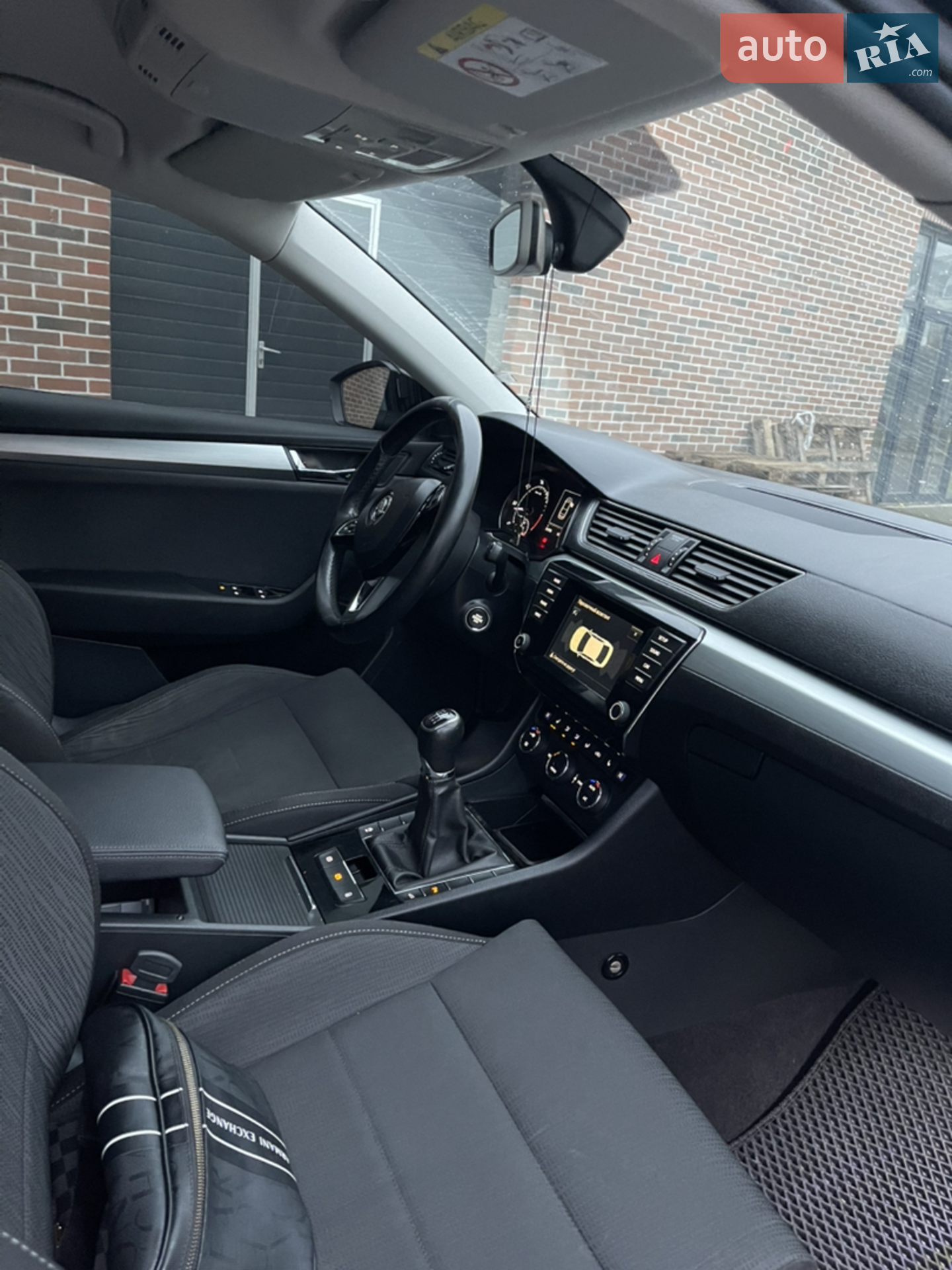 2015 Skoda Superb - мініатюра 10