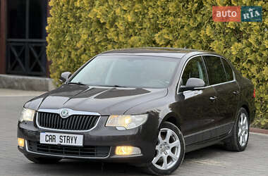 Лифтбек Skoda Superb 2009 в Стрые