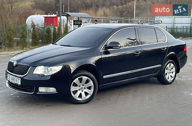 Лифтбек Skoda Superb 2009 в Турке