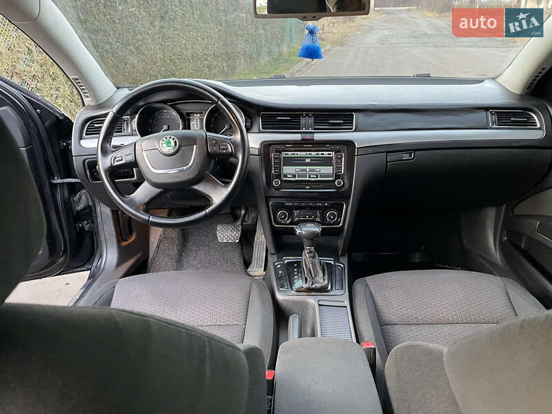 Ліфтбек Skoda Superb 2009 в Турці