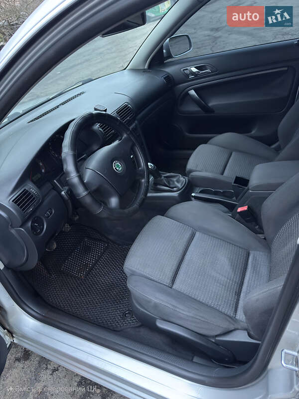 Лифтбек Skoda Superb 2006 в Ровно фото 16 Лифтбек Skoda Superb 2006 в Ровно